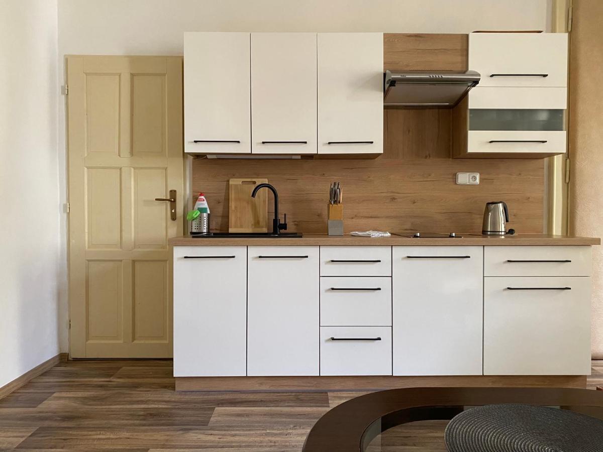 Apartman Kaiser Прага Экстерьер фото