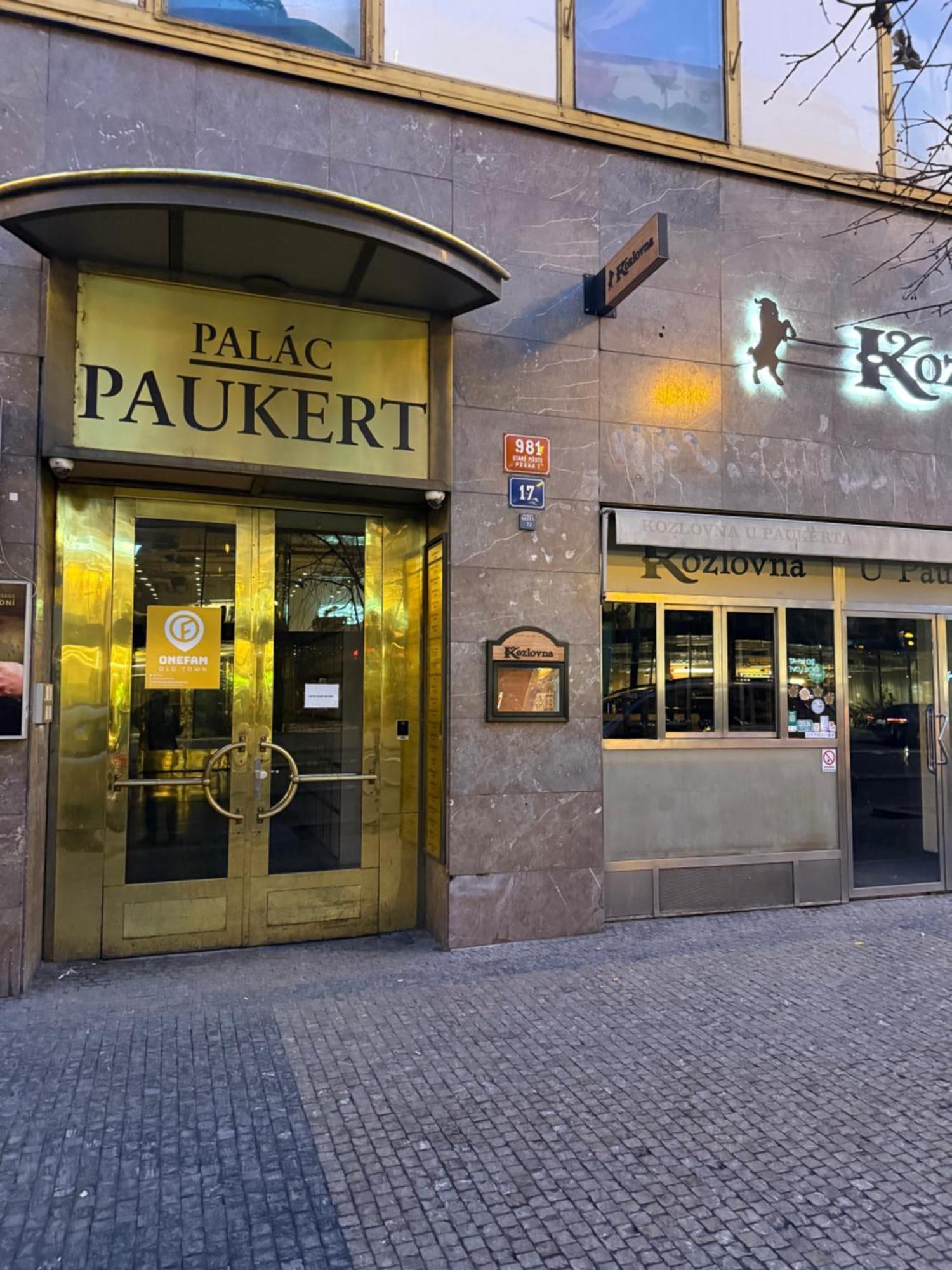 Apartman Kaiser Прага Экстерьер фото