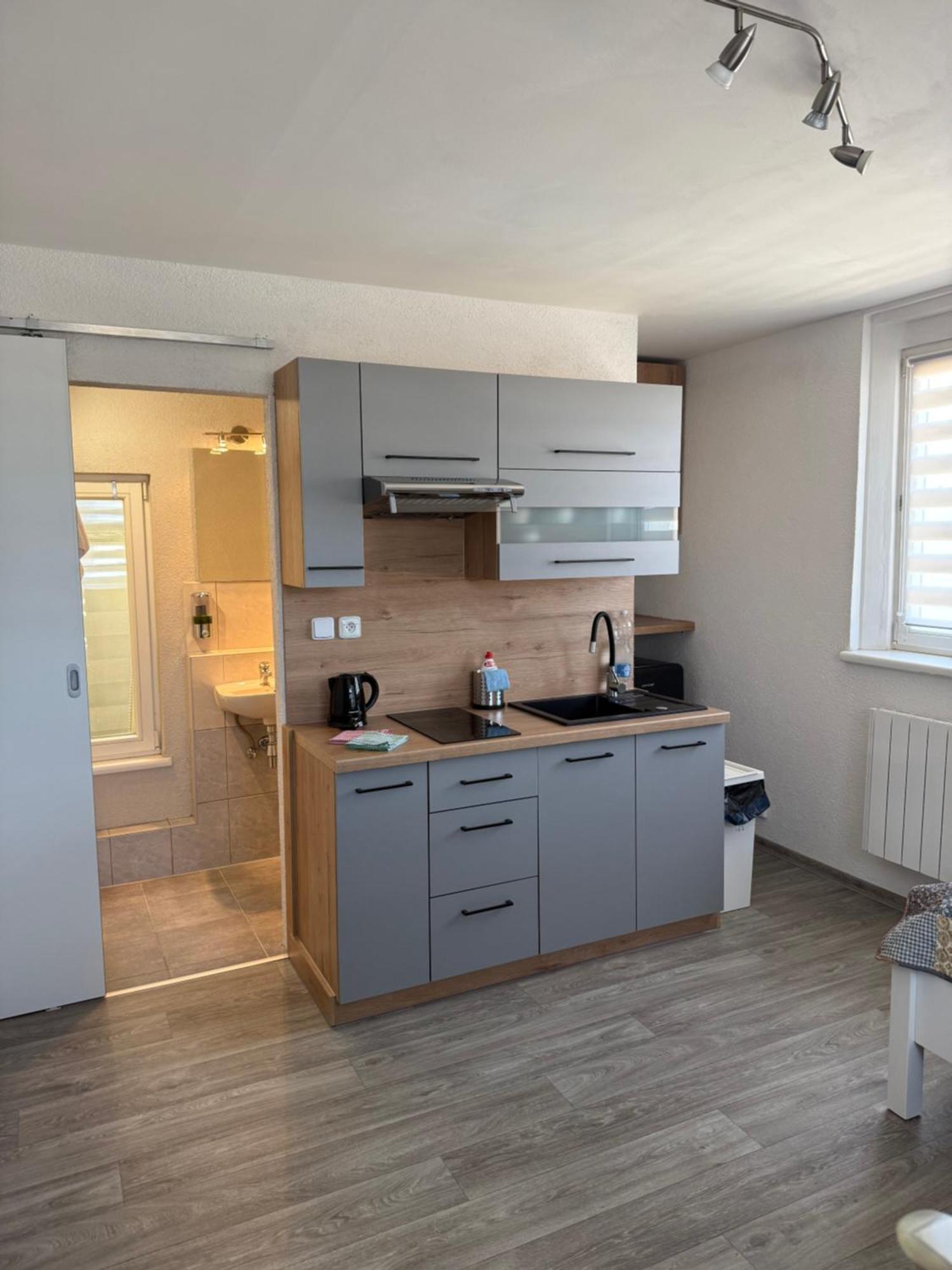 Apartman Kaiser Прага Экстерьер фото